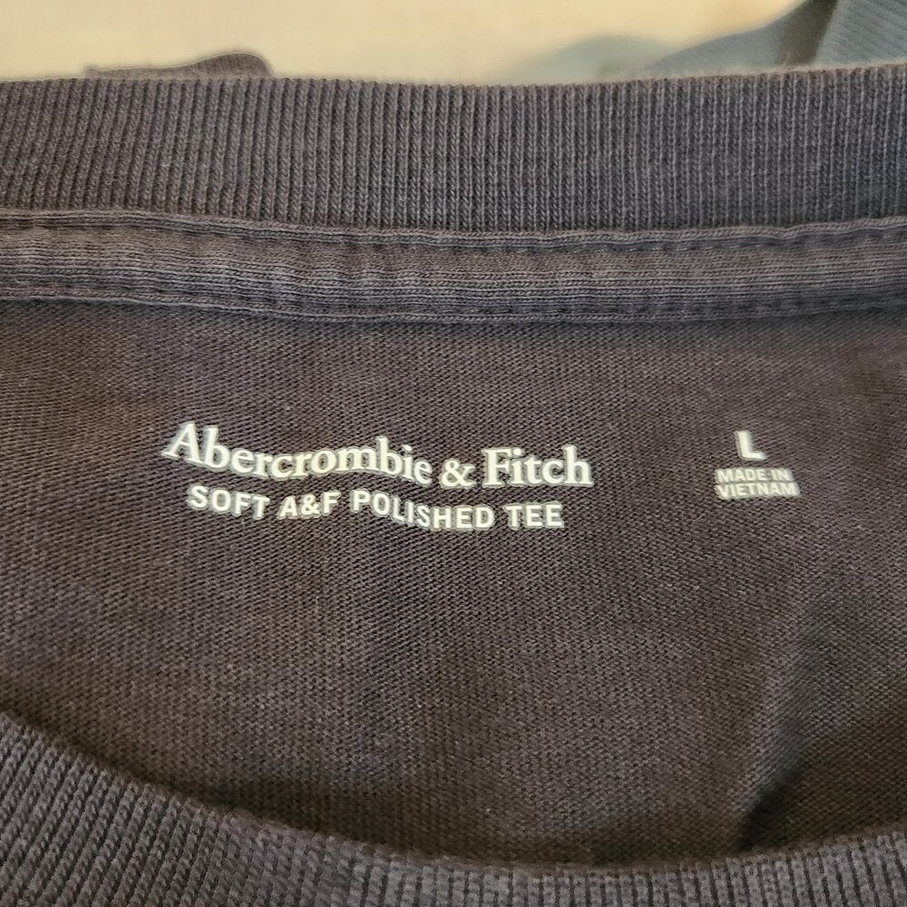 Men's Abercrombie and Fitch - T-shirt 6 pack - Size Large, Various Colors - Picture 11 of 15